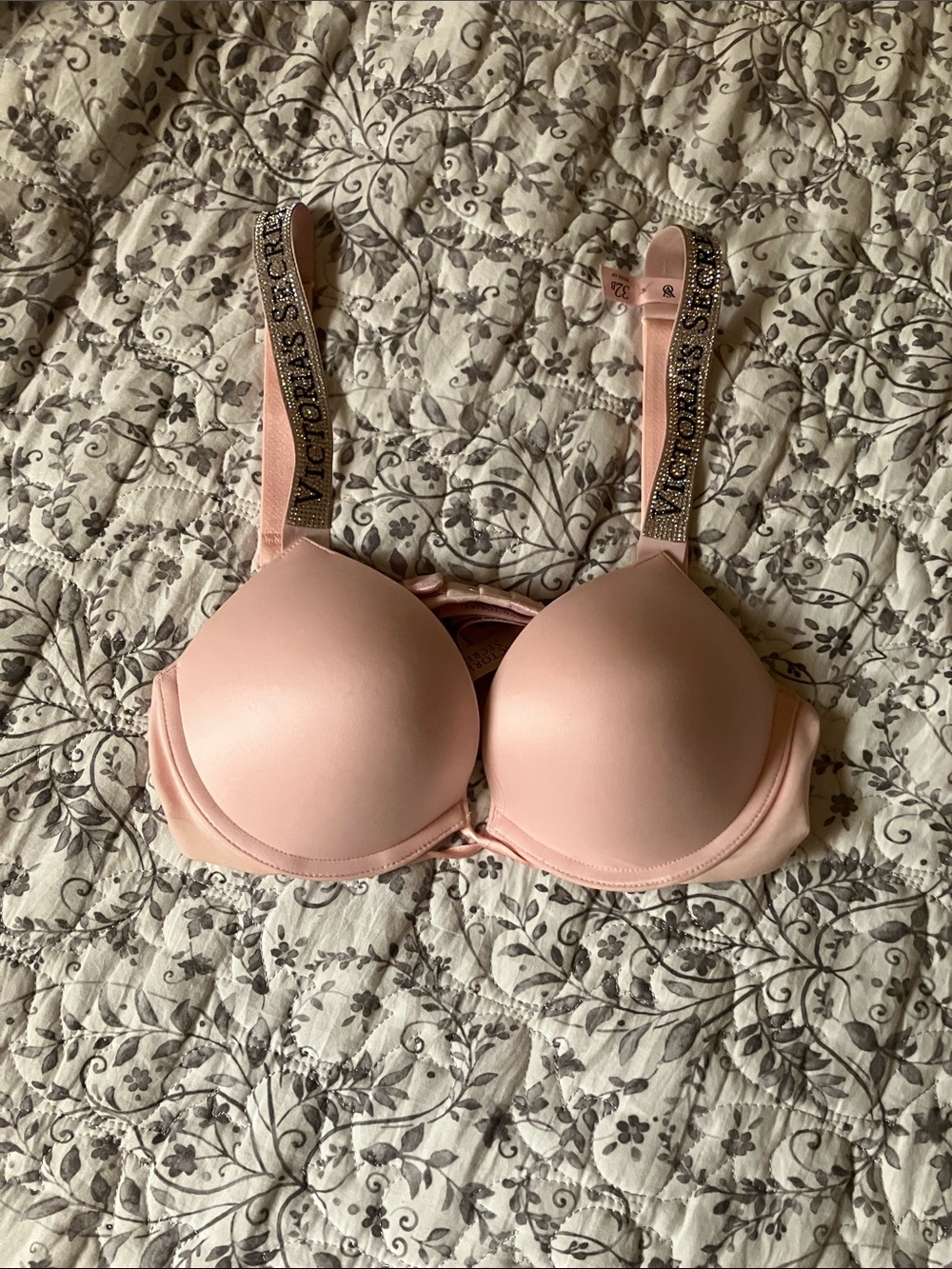 Victoria's Secret Blush Pink Smooth T-Shirt Bra with Logo Straps